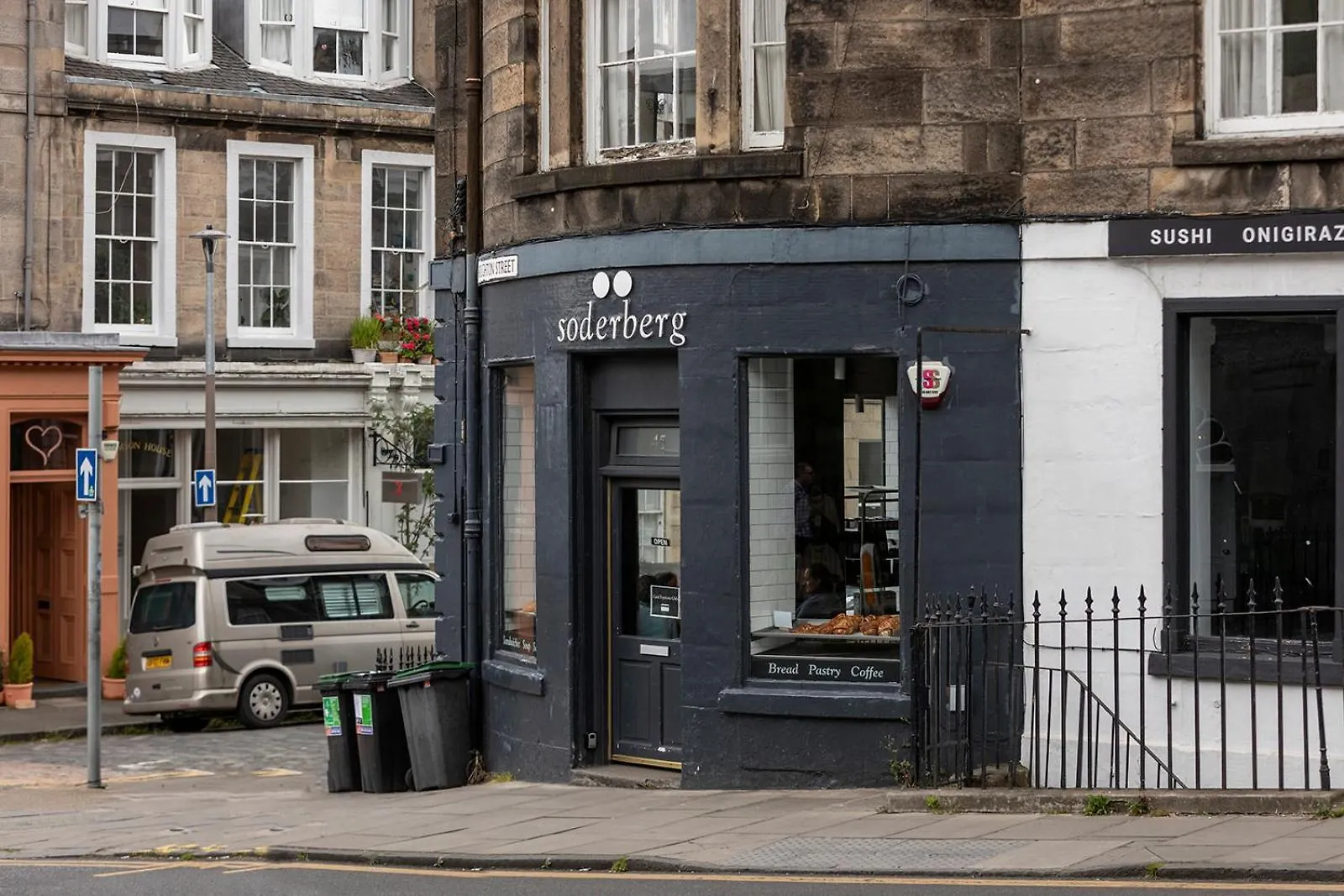 The Broughton Townhouse 3*, Edinburgh United Kingdom