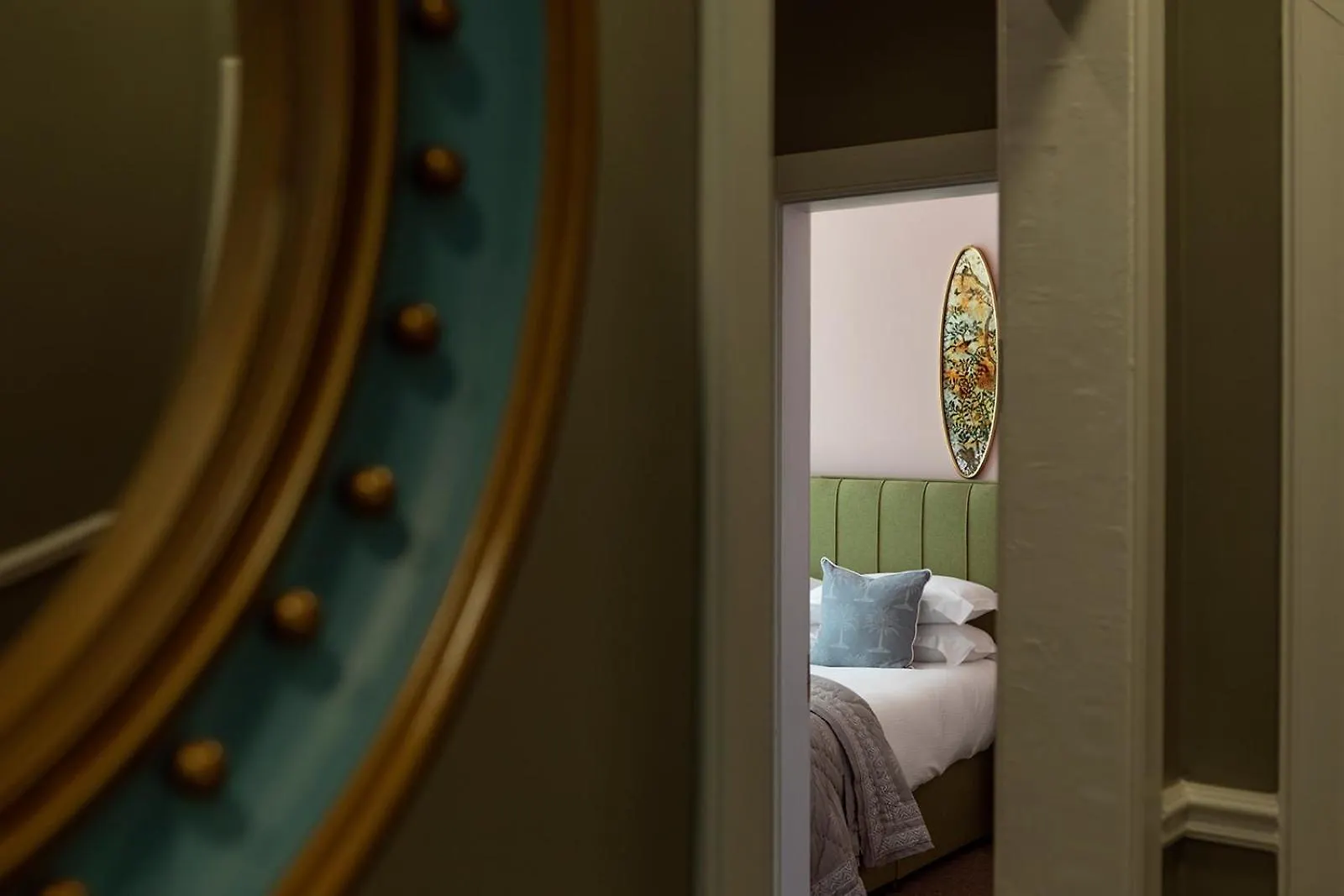 The Broughton Townhouse Hotel Edinburgh 3*,