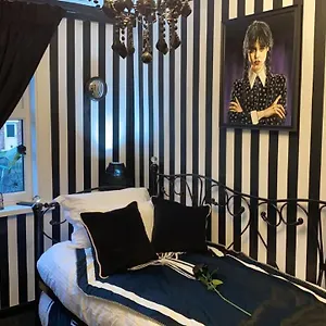 Wednesday's Family Guest house York