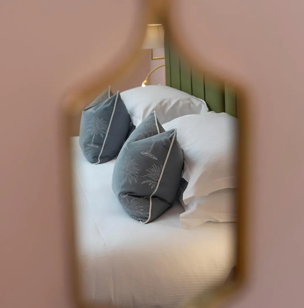 *** Hotel The Broughton Townhouse United Kingdom